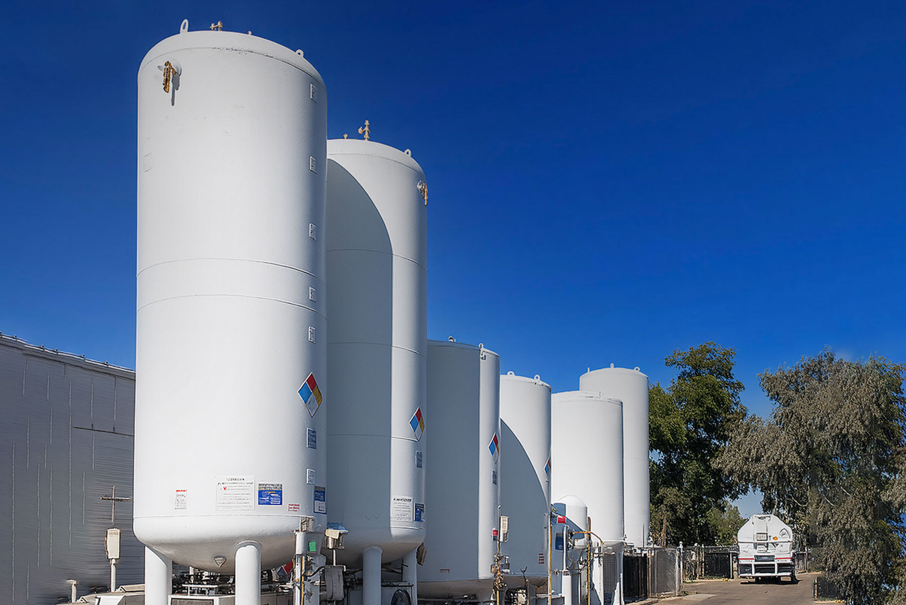 Phoenix Welding Supply gas storage